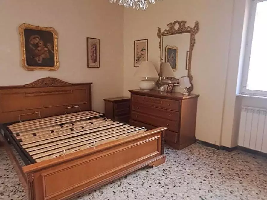 Immagine 28 di Appartamento in vendita  a Livorno