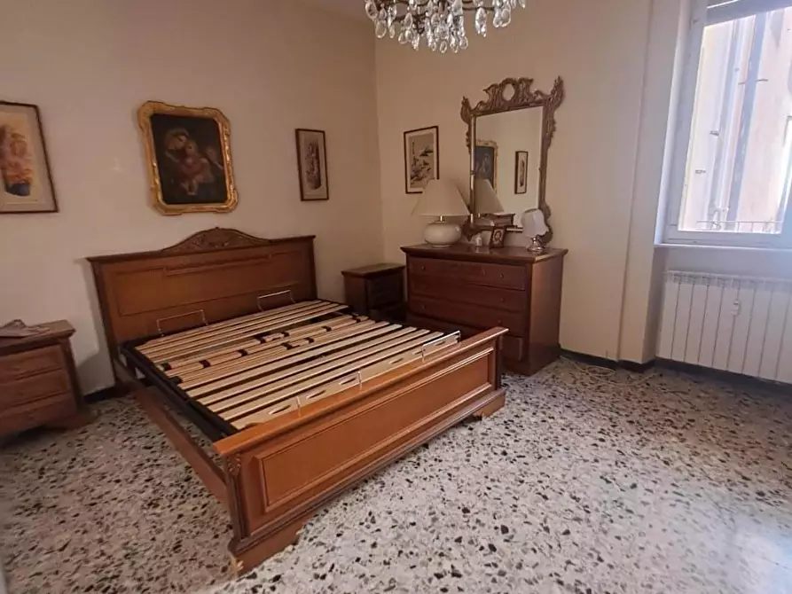 Immagine 44 di Appartamento in vendita  a Livorno