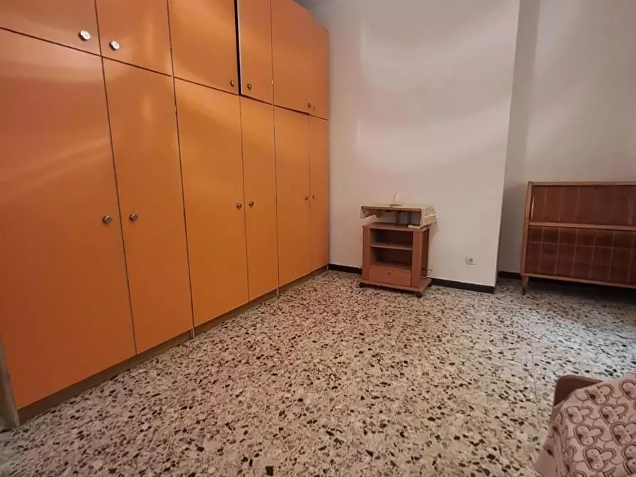 Immagine 42 di Appartamento in vendita  a Livorno