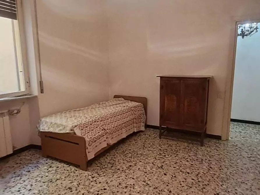 Immagine 33 di Appartamento in vendita  a Livorno