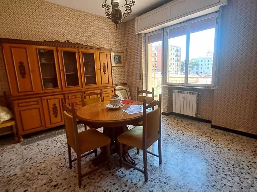 Immagine 1 di Appartamento in vendita  a Livorno