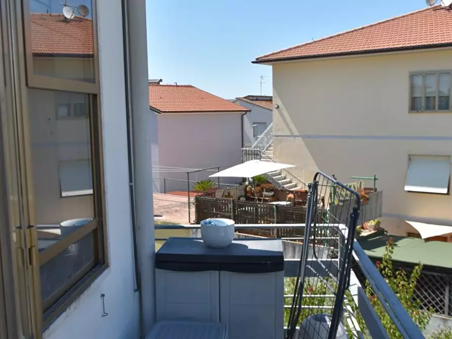 Immagine 15 di Appartamento in vendita  a Rosignano Marittimo