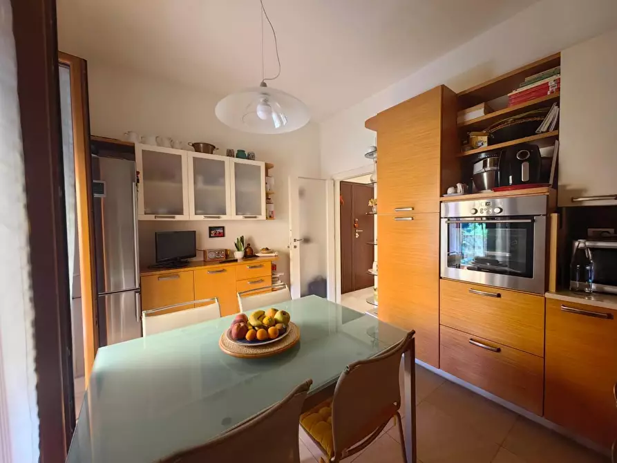 Immagine 22 di Appartamento in vendita  a Livorno