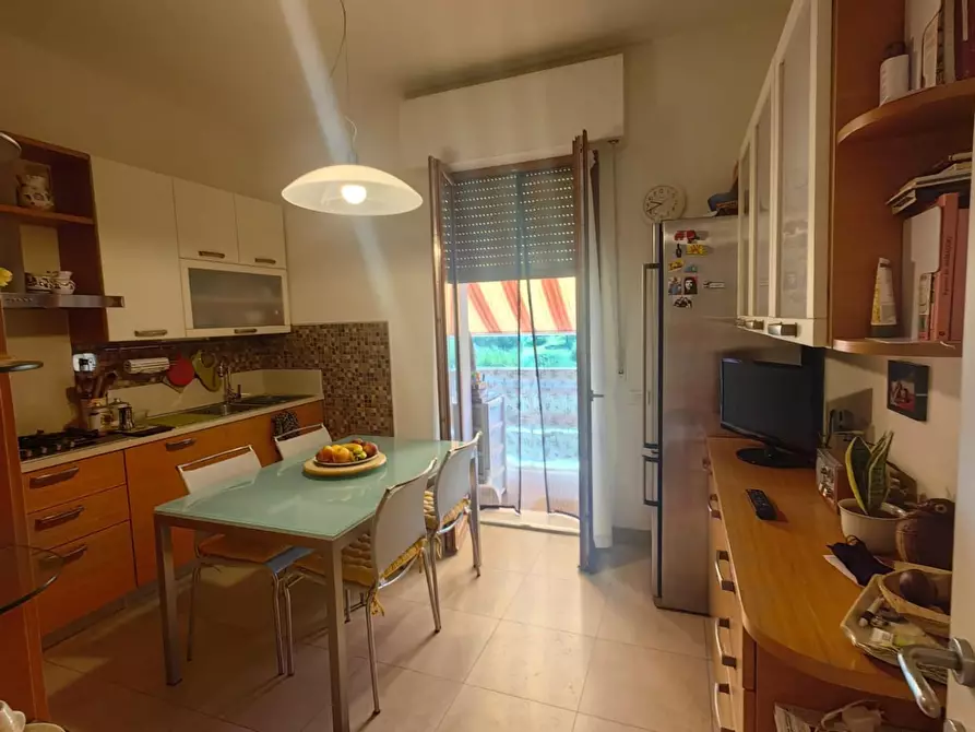Immagine 19 di Appartamento in vendita  a Livorno