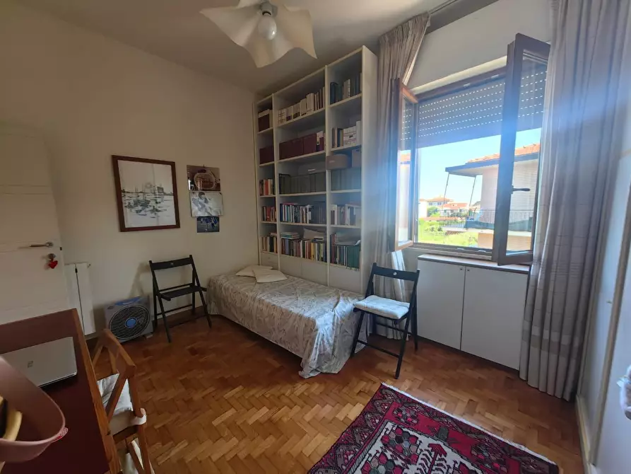 Immagine 34 di Appartamento in vendita  a Livorno