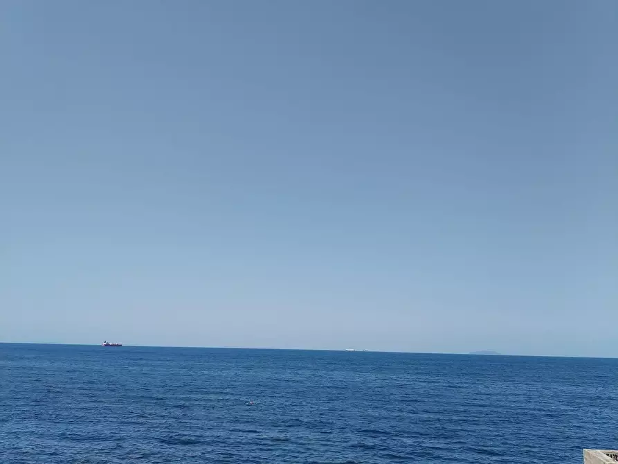Immagine 53 di Appartamento in vendita  a Livorno