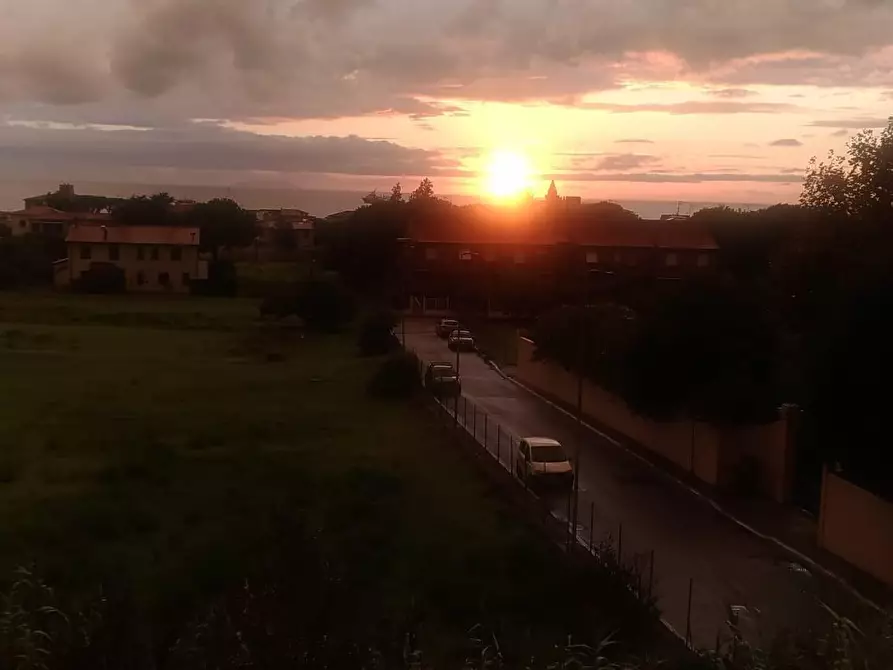 Immagine 59 di Appartamento in vendita  a Livorno