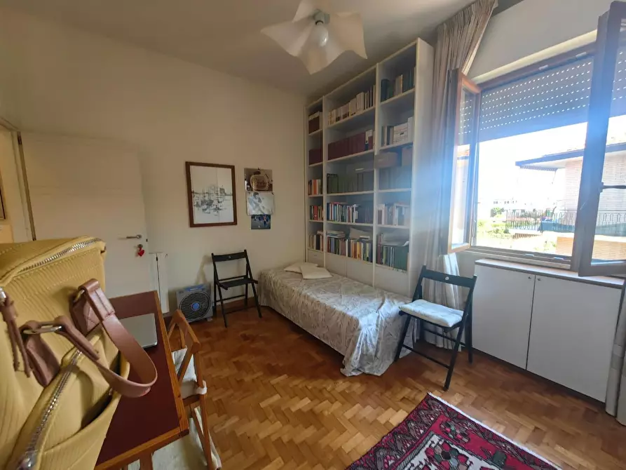 Immagine 37 di Appartamento in vendita  a Livorno