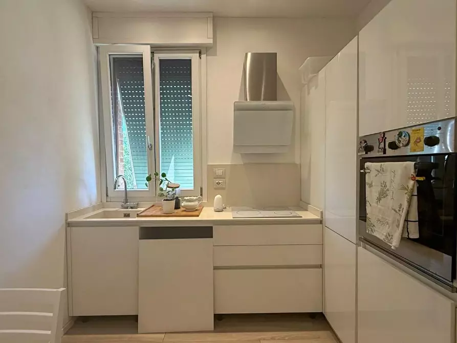 Immagine 3 di Appartamento in affitto  a Siena