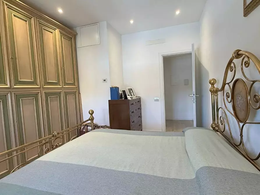 Immagine 8 di Appartamento in affitto  a Siena