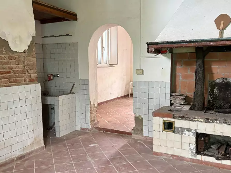 Immagine 13 di Porzione di casa in vendita  a Cascina