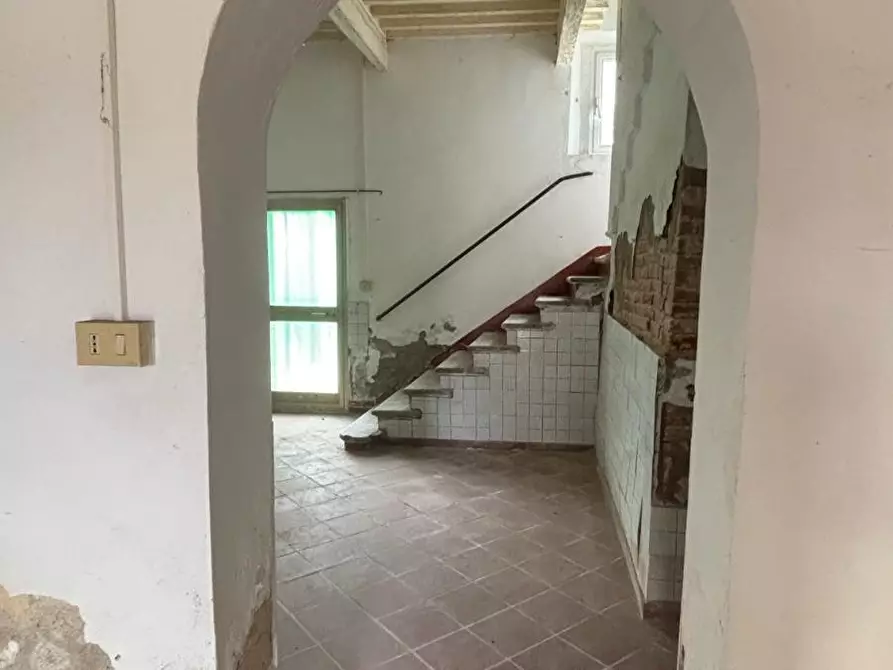 Immagine 8 di Porzione di casa in vendita  a Cascina