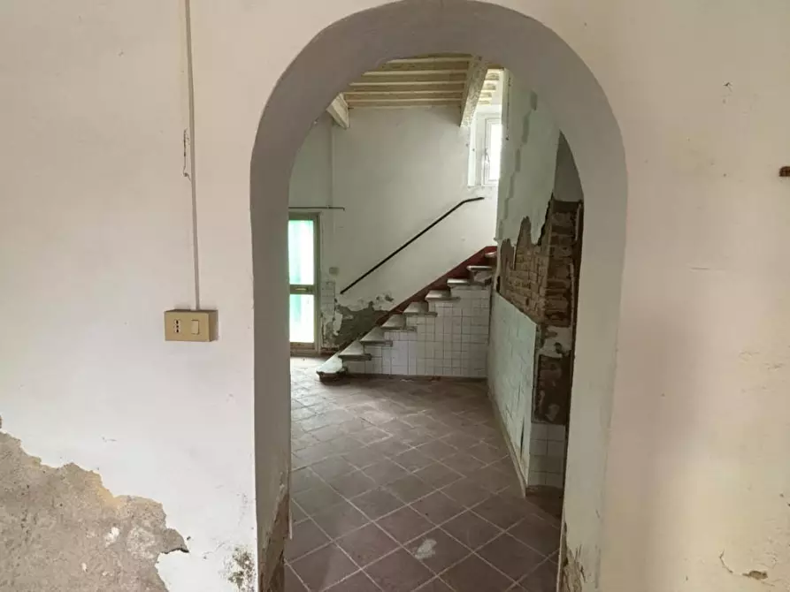 Immagine 6 di Porzione di casa in vendita  a Cascina