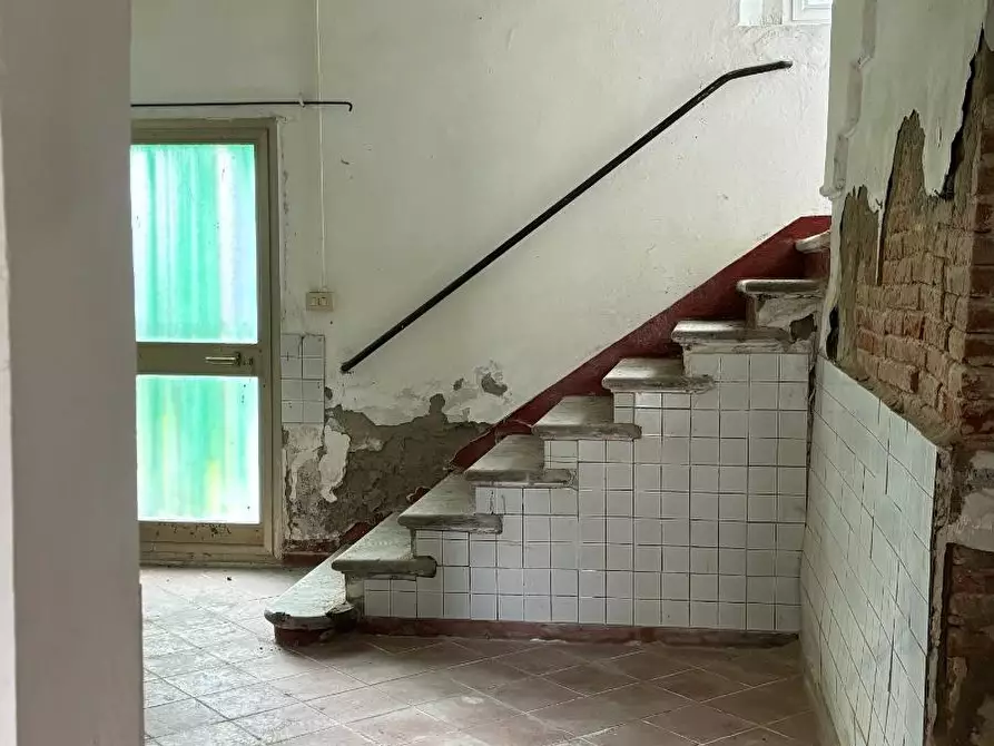 Immagine 7 di Porzione di casa in vendita  a Cascina