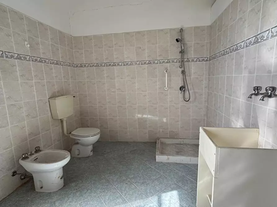 Immagine 28 di Porzione di casa in vendita  a Cascina