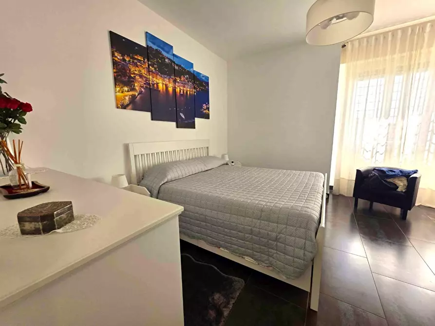Immagine 22 di Porzione di casa in vendita  a Montignoso