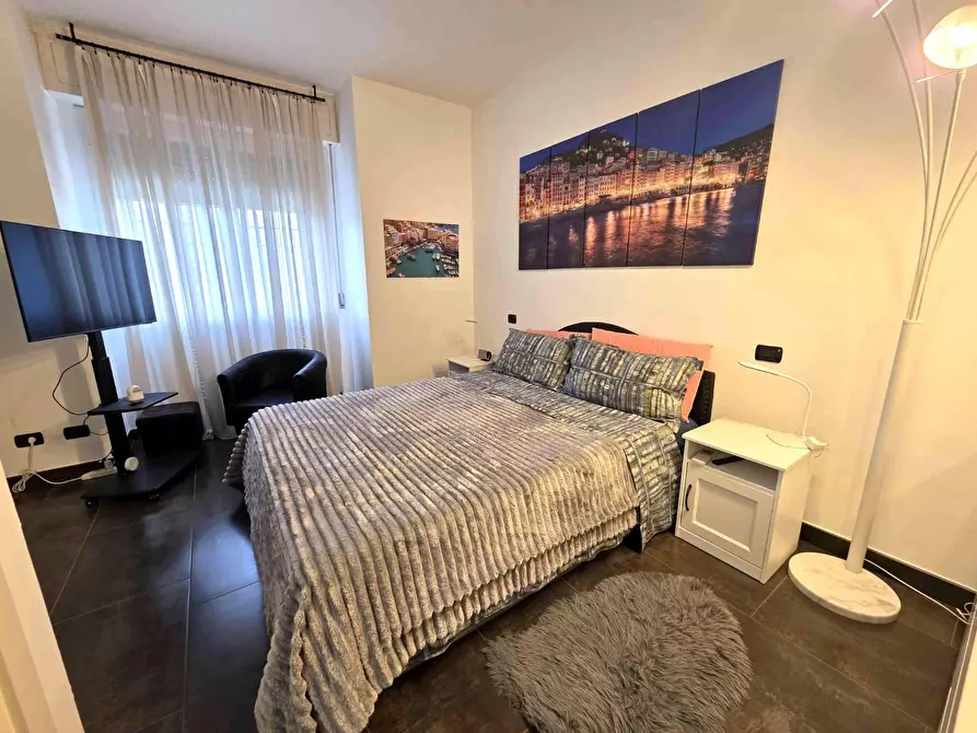 Immagine 18 di Porzione di casa in vendita  a Montignoso