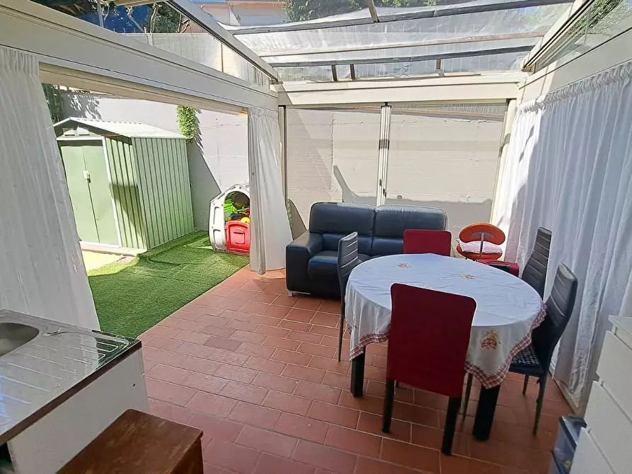 Immagine 10 di Appartamento in vendita  a Rosignano Marittimo