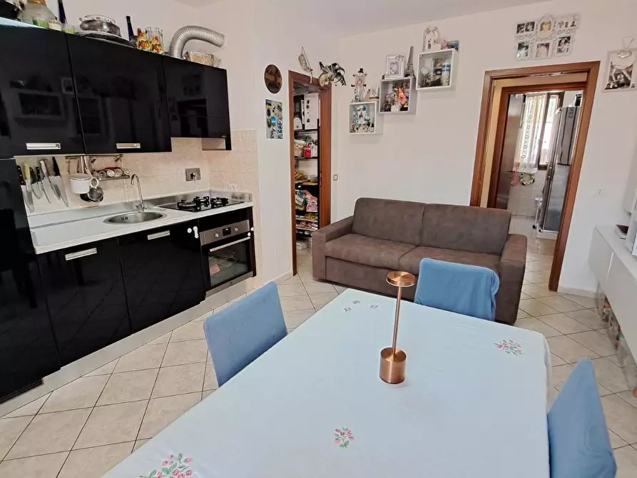 Immagine 4 di Appartamento in vendita  a Rosignano Marittimo
