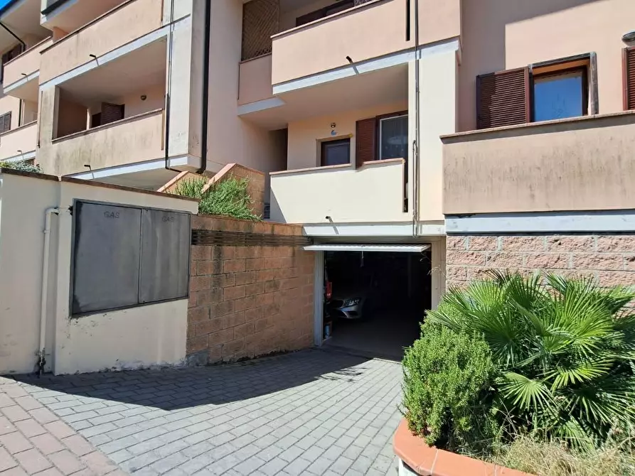 Immagine 18 di Appartamento in vendita  a Rosignano Marittimo