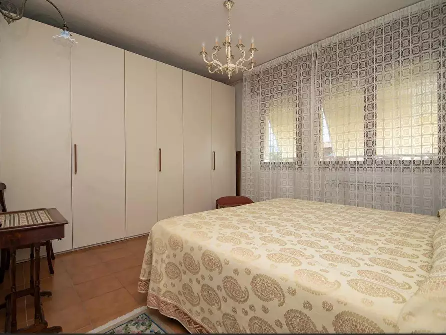 Immagine 9 di Appartamento in vendita  a Sarzana