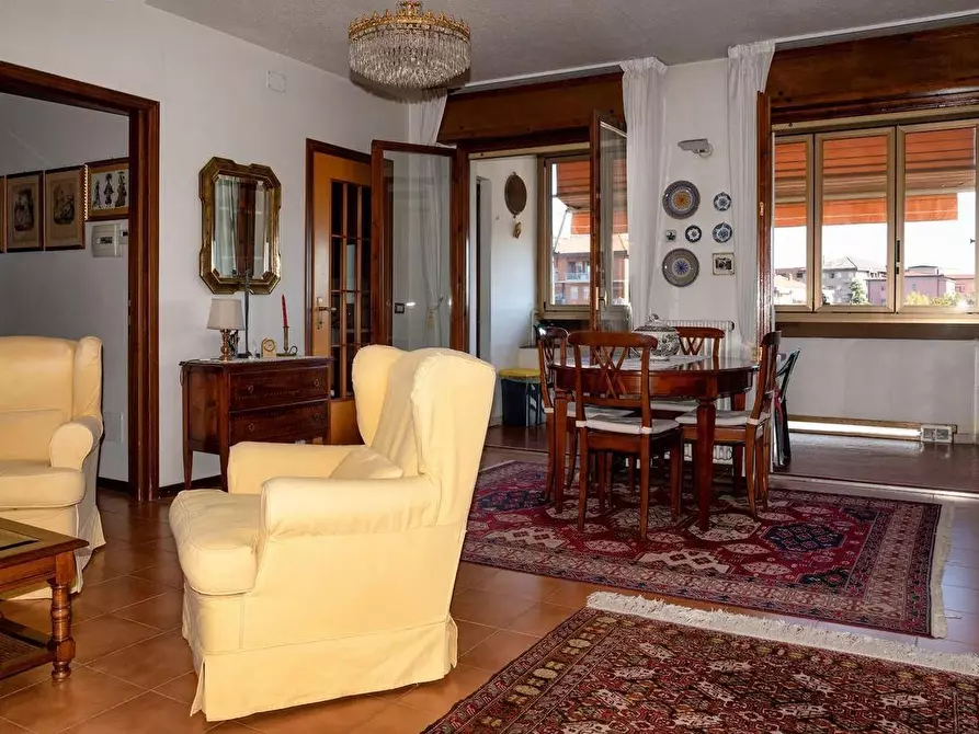 Immagine 2 di Appartamento in vendita  a Sarzana