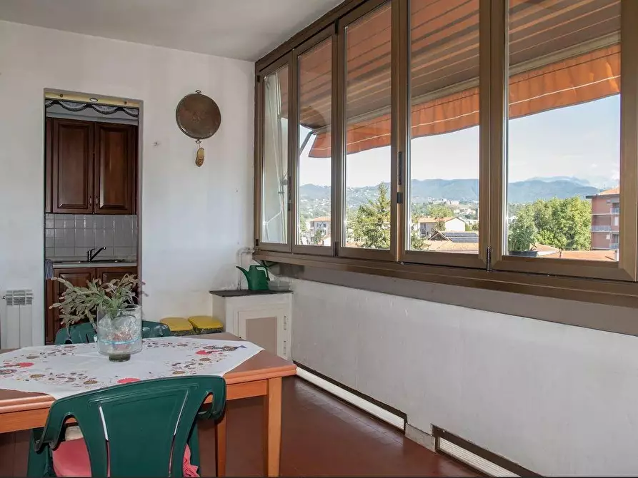 Immagine 22 di Appartamento in vendita  a Sarzana