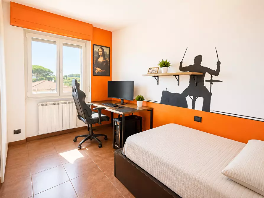 Immagine 12 di Appartamento in vendita  a Cascina
