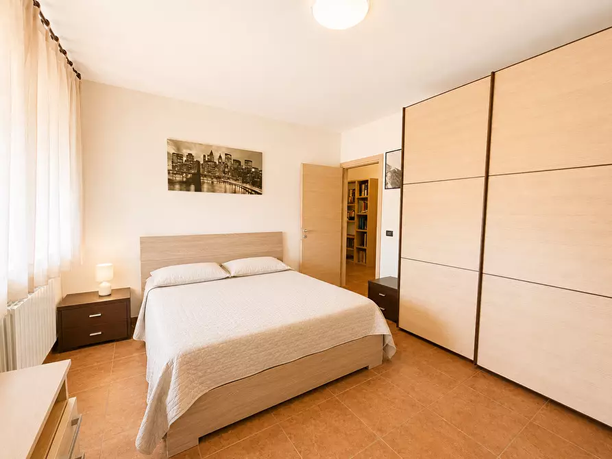 Immagine 6 di Appartamento in vendita  a Cascina