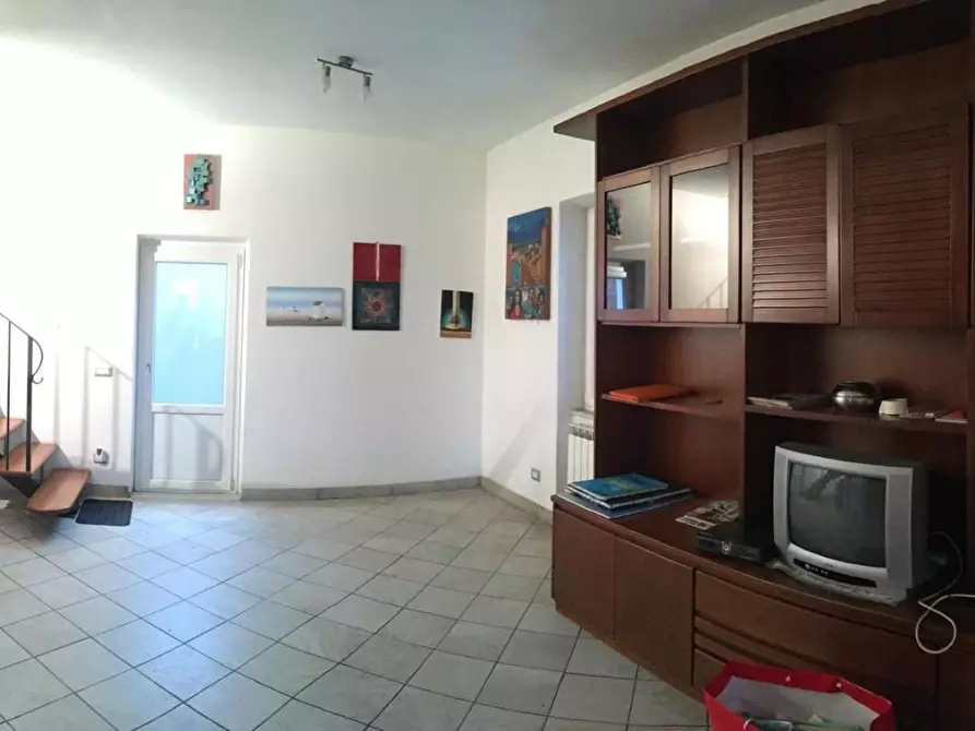 Immagine 12 di Appartamento in vendita  a Castelnuovo Magra