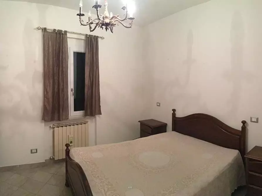 Immagine 13 di Appartamento in vendita  a Castelnuovo Magra