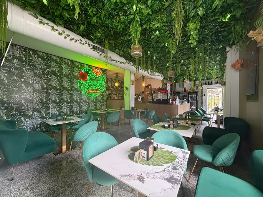 Immagine 3 di Bar / Ristorante in vendita  a Corbetta