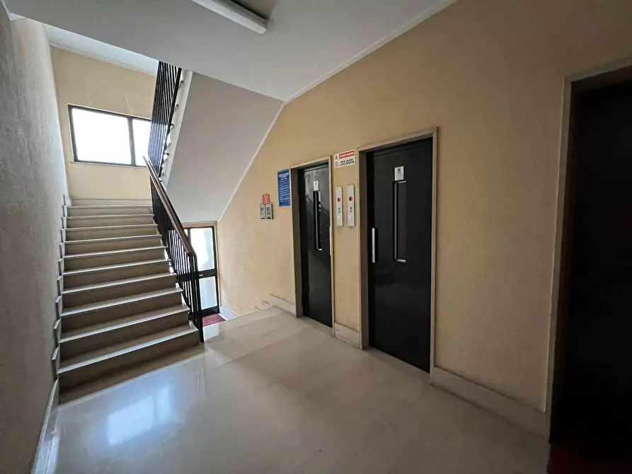 Immagine 2 di Appartamento in vendita  a Torino