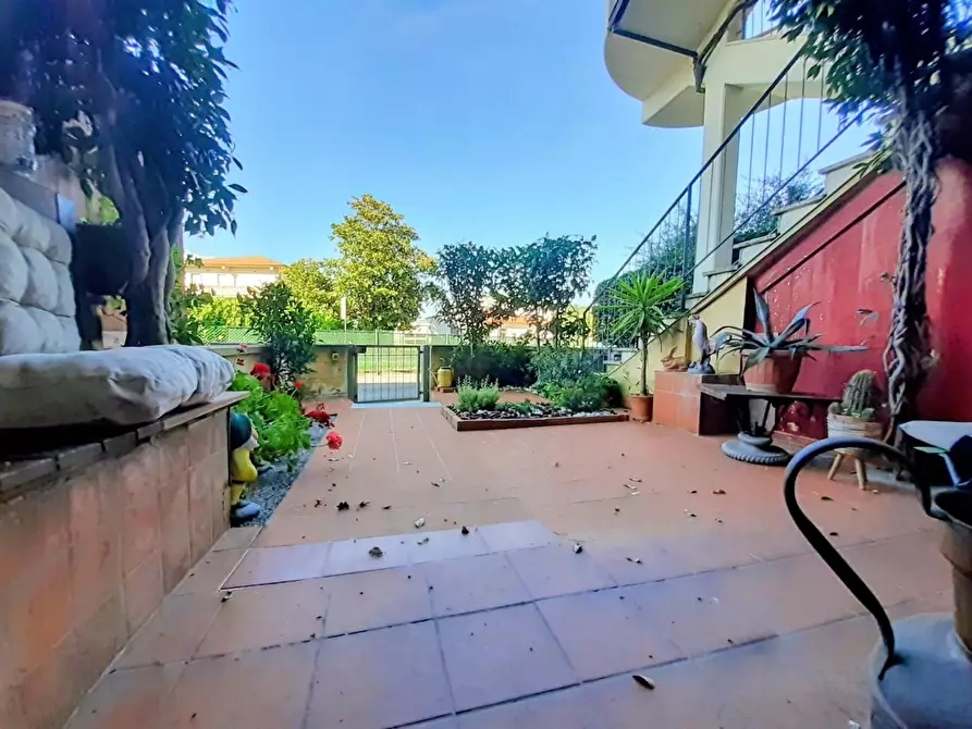 Immagine 6 di Appartamento in vendita  a Calcinaia