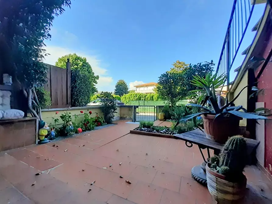 Immagine 48 di Appartamento in vendita  a Calcinaia