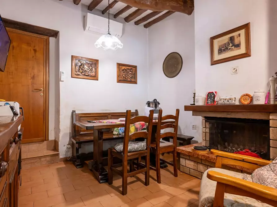Immagine 11 di Rustico / casale in vendita  a Buti