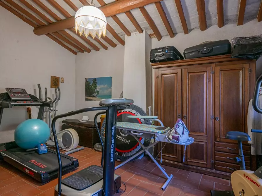 Immagine 21 di Rustico / casale in vendita  a Buti