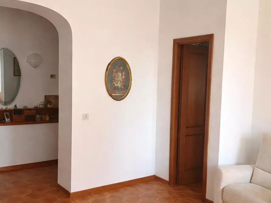 Immagine 2 di Appartamento in vendita  a Pisa