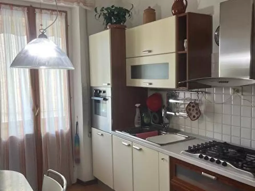 Immagine 7 di Appartamento in vendita  a Pisa