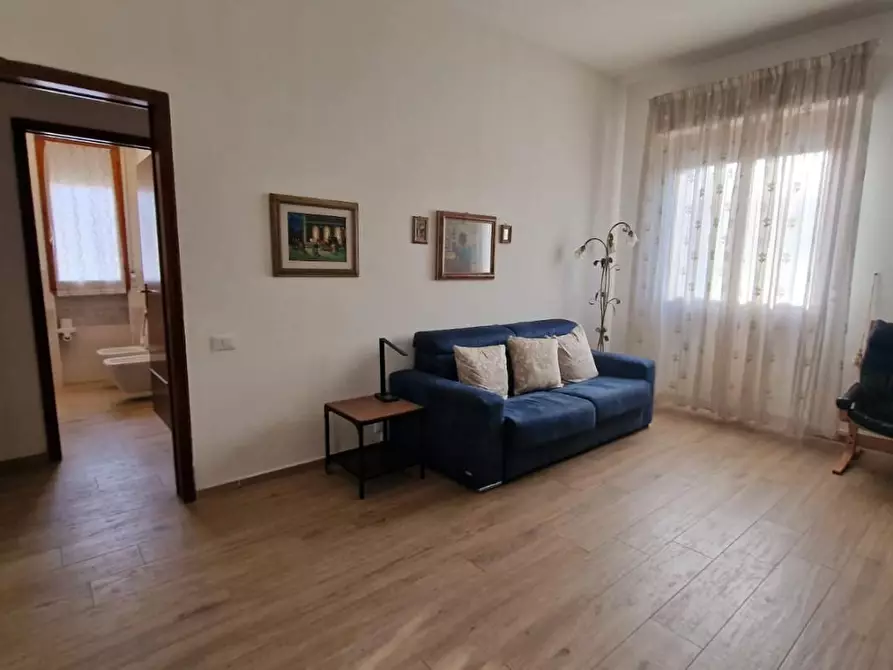 Immagine 7 di Appartamento in vendita  a Viareggio