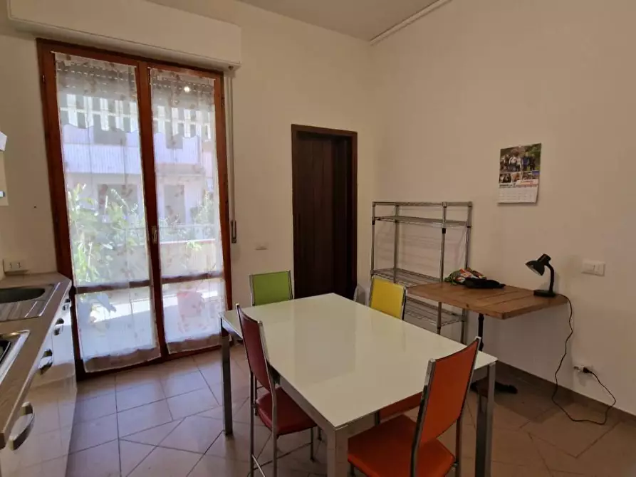 Immagine 8 di Appartamento in vendita  a Viareggio