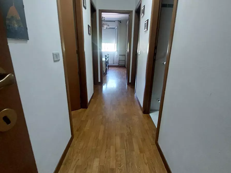 Immagine 5 di Appartamento in vendita  a Santa Croce Sull'arno