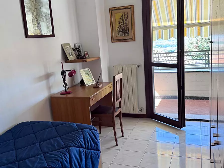 Immagine 14 di Villetta a schiera in vendita  a Massa