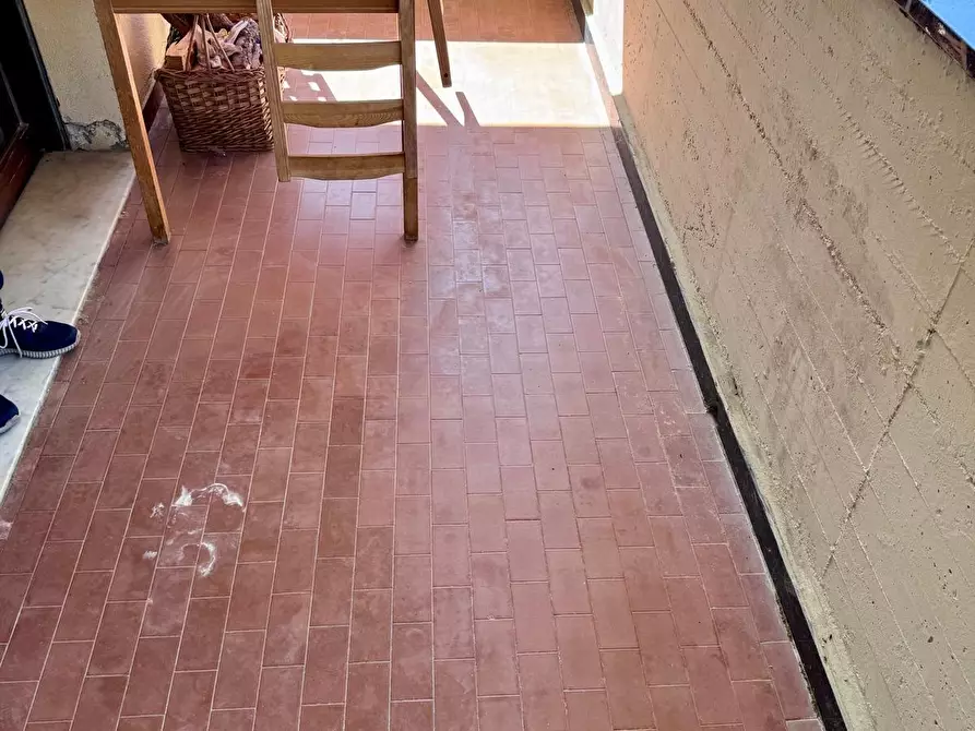Immagine 3 di Villetta a schiera in vendita  a Massa