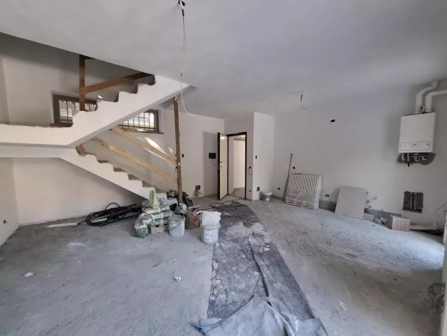 Immagine 4 di Appartamento in vendita  a Carrara