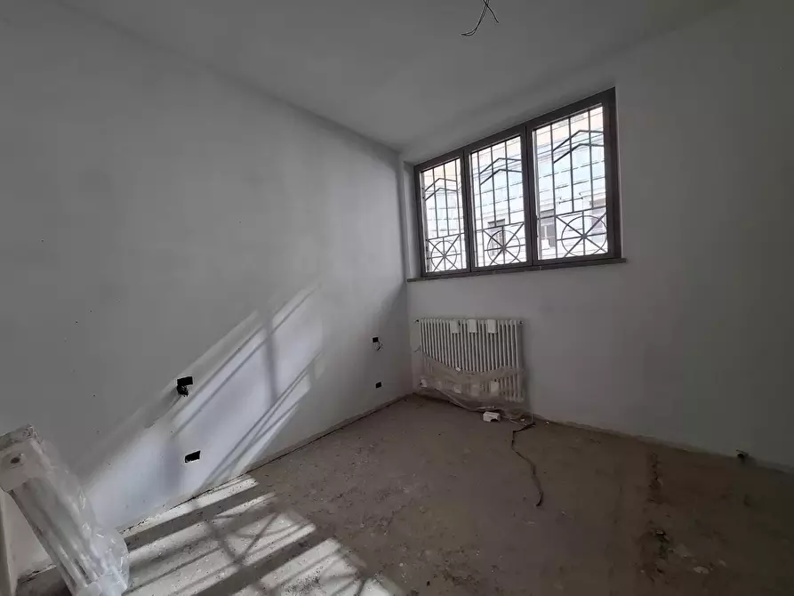 Immagine 21 di Appartamento in vendita  a Carrara