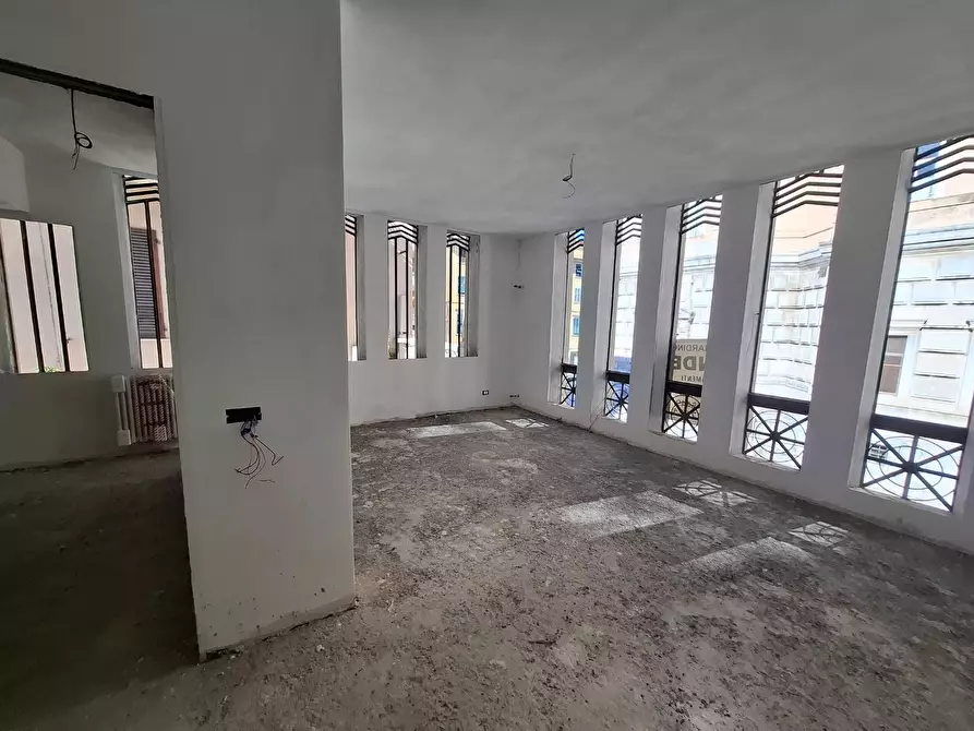 Immagine 2 di Appartamento in vendita  a Carrara