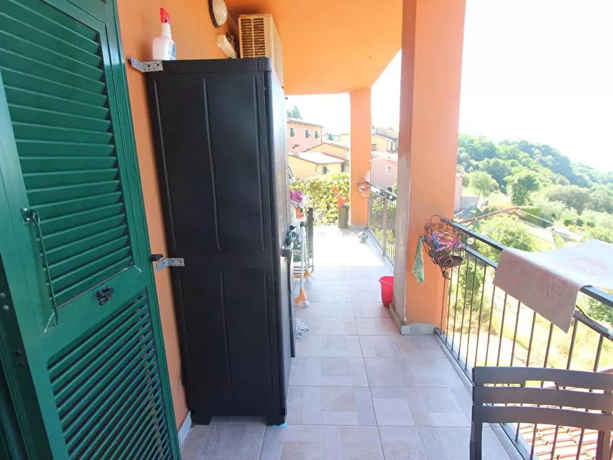 Immagine 2 di Villetta a schiera in vendita  a La Spezia
