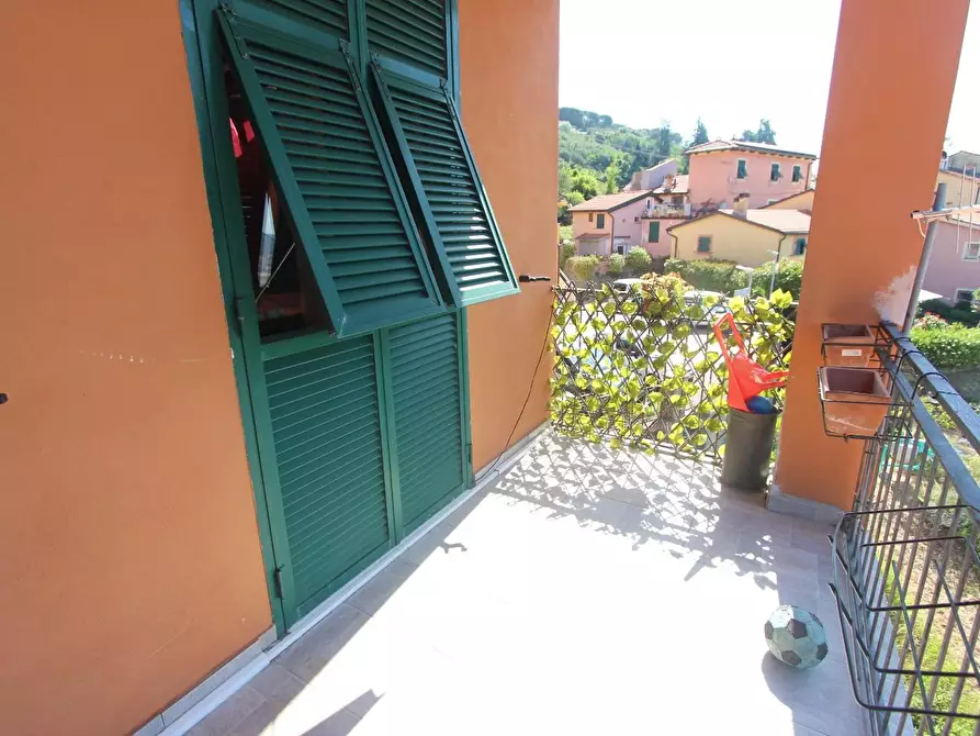 Immagine 3 di Villetta a schiera in vendita  a La Spezia