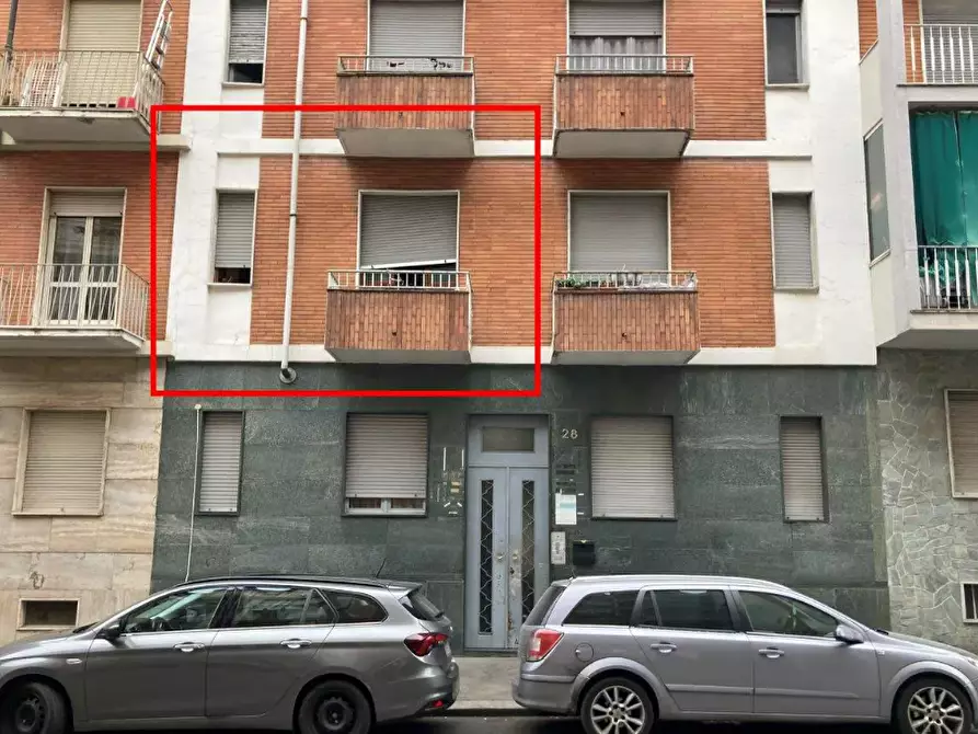 Immagine 3 di Appartamento in vendita  a Torino